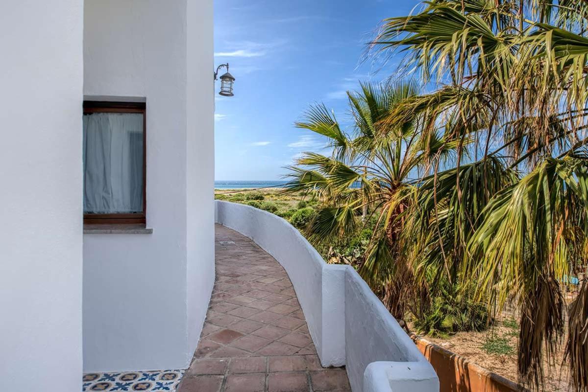 Apartamentos Turisticos Bahia De Trafalgar Zahora Exterior photo